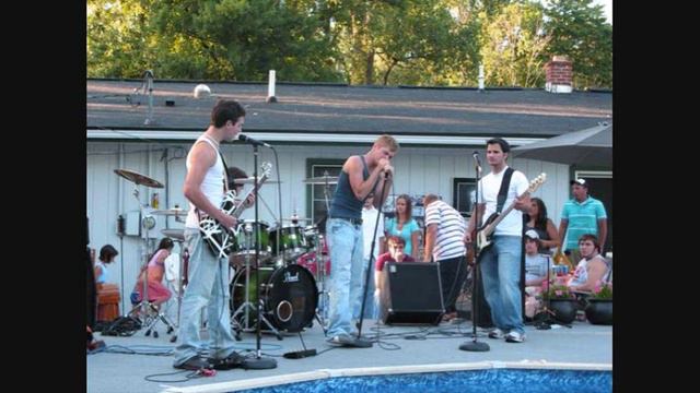 Distant Sun - 11:11 смотреть онлайн