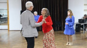 Танцуют все!