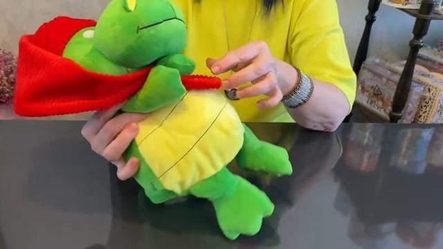 Рокки - сладкий новогодний подарок в мягкой игрушке