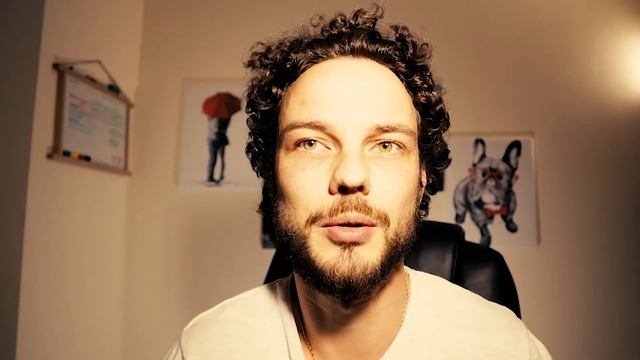 КОГДА лучше не дарить ПОДАРОК | Как часто дарить девушке подарки? | Михаил Гром смотреть онлайн