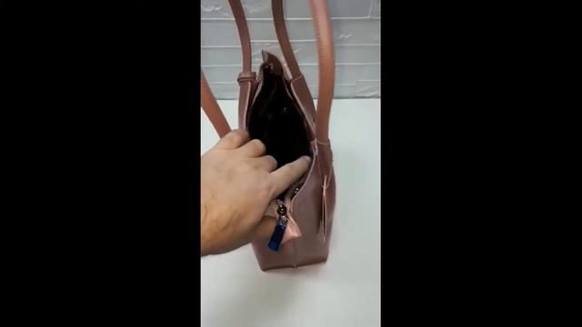 Сумка с длинными ручками из кожи. Leather bags. Сумка женская. Интернет магазин. тренды 2019 смотреть онлайн