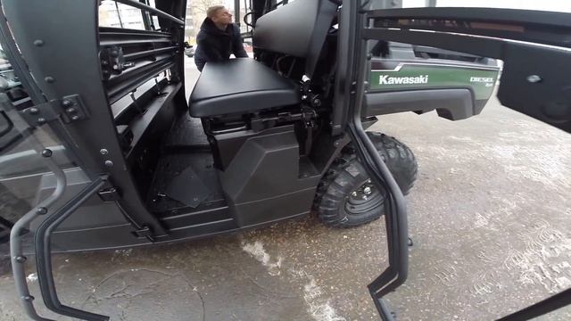 Снегоболотоход Kawasaki MULE PRO-DXT EPS DIESEL (KAF1000B)