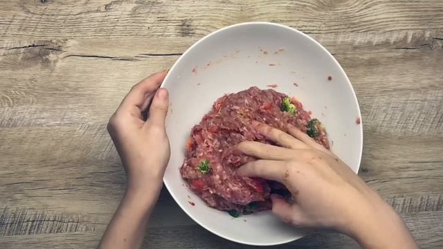 КАК ПРИГОТОВИТЬ СУФЛЕ ИЗ ФАРША В ДУХОВКЕ? Вкусная горячая закуска и эффектное второе на праздник