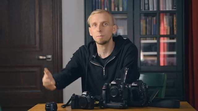 Нужна ли фотографу беззеркальная  камера / Отдел кадров