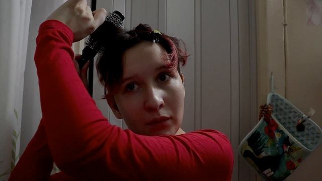 Как завить короткие волосы брашингом с помощью фена|How to curl short hair with a hair dryer