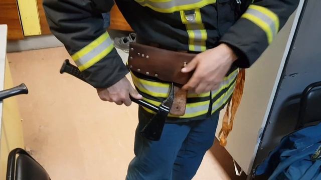 Чехол пожарного топора из кожи быка, ручной работы. смотреть онлайн