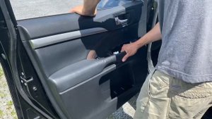 2015 Toyota Highlander Interior Door Panel Removal