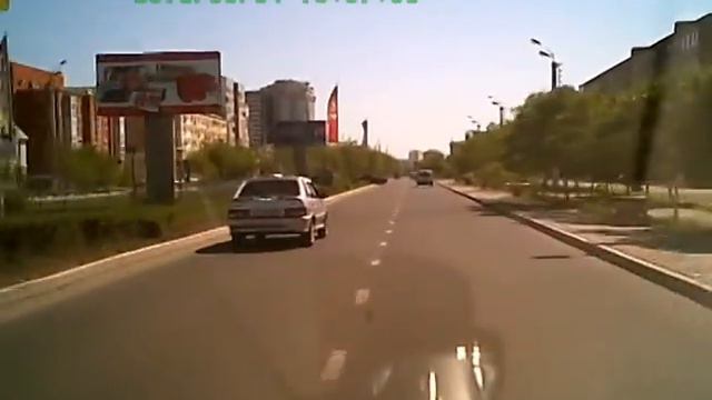 Не уступил дорогу пешеходу.avi смотреть онлайн