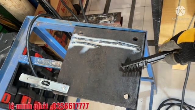 ?MÁY HÀN BOSS NHẬT 230 KÉO 3.2ly TRÊN DÂY HÀN 200m MẠNH KINH KHŨNG ÍT MÁY HÀN NÀO LÀM ĐƯỢC NHU VẬY