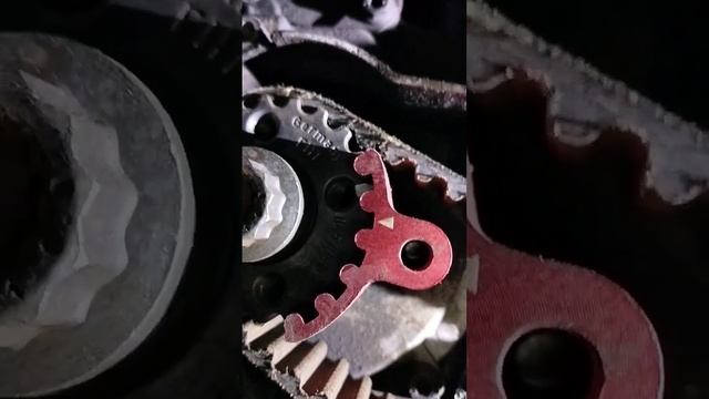 Ауди, ремень генератора чуть не наделал беды!Audi, the alternator belt almost caused trouble!