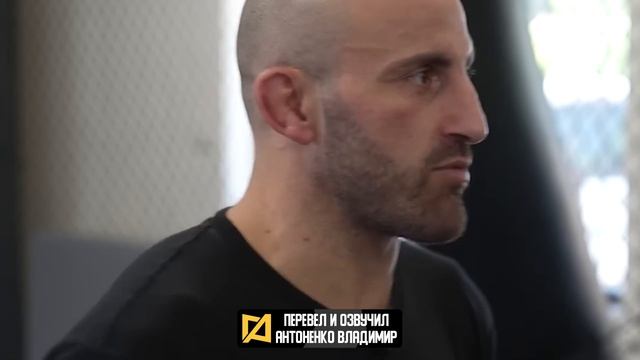 Александр Волкановски - Планирую нокаутировать Махачева / Реакция на рематч на UFC 294 смотреть онлайн