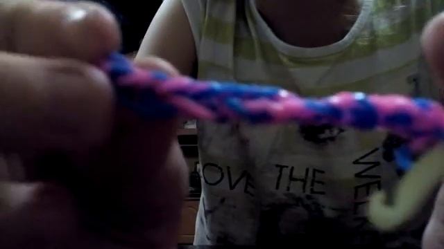 Как плести браслет на крючке для начинающих смотреть онлайн