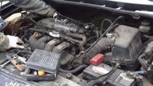 Замена прокладки клапанной крышки Toyota corolla E150. Что делать если в свечных колодцах масло?