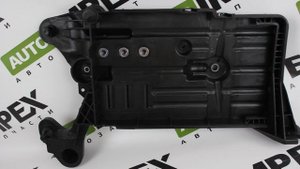 Skoda Octavia A7 2013-2020 года. Площадка АКБ