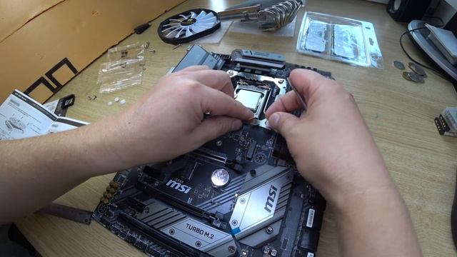 Кулер для процессора Thermalright AXP-200 Muscle, примерка на MSI Z390 MAG TOMAHAWK.