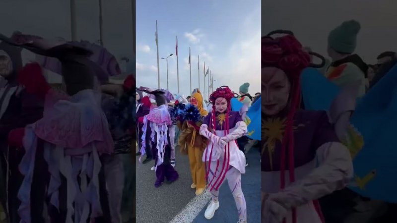 Парад участников Всемирного Фестиваля молодёжи в Сочи
