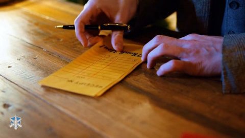 THE SHOCKING MENENDEZ BROTHERS CASE! 😱