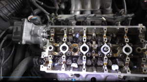 Замена маслосъемных колпачков на Хонда CRV 2000 года Honda CRV RD1 2часть
