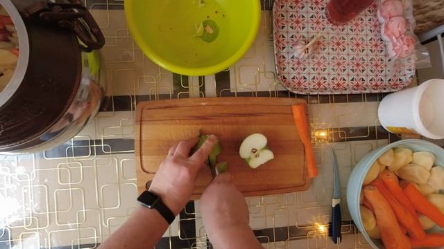 КОЗЛЯТИНА С ОВОЩАМИ В АФГАНСКОМ КАЗАНЕ .ВКУСНОТЕНЬ!!!ПОПРОВЕДОВАЛ  ГЛАШУ И КАТЮ).