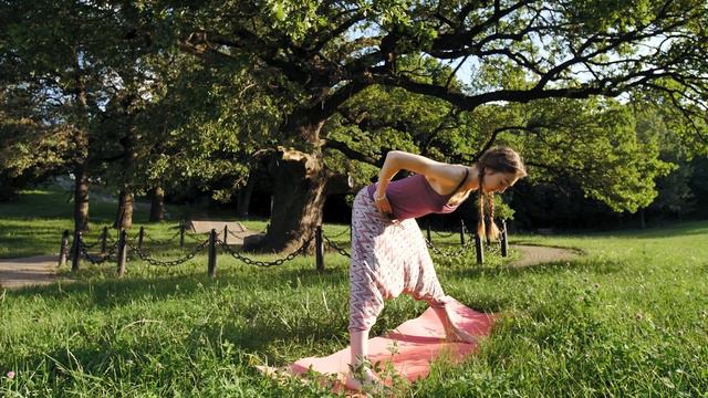 Четвертый день марафона по йоге. Баланс и координация. смотреть онлайн