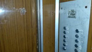 Музыкальный лифт (ЩЛЗ-2022 г.в) V=1 м/с, г/п 400 кг, старый пасс лифт (МЛЗ-1987 г.в) 320 кг