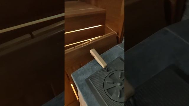 Небольшая парилка с печью Гефест в облицовке