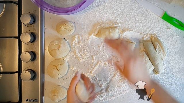 Самые вкусные чебуреки.Как вкусно и легко приготовить чебуреки.Тесто для чибурек