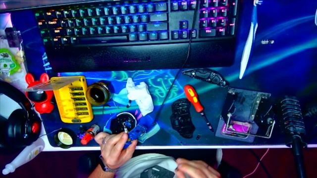 Решение проблемы залипание клавиши в мышке смотреть онлайн