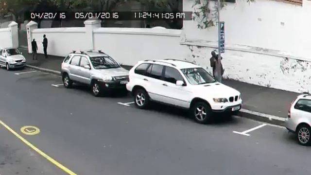 Вы же не можете писать и двигаться одновременно смотреть онлайн