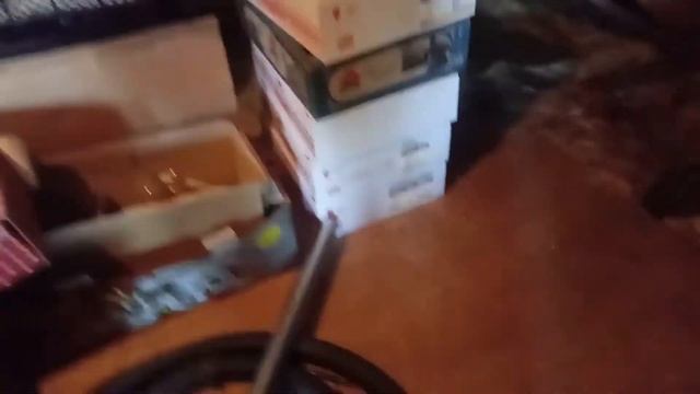 Гениальная идея - лестница на чердак опускается, а люк открьівается одним тросиком. Простое решение смотреть онлайн