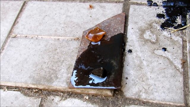 Горит ли графитка с пушсалом на металле. смотреть онлайн