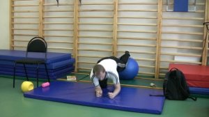 Упражнение "Планка" - используем оборудование и инвентарь