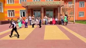 Флешмоб в детском саду.mp4
