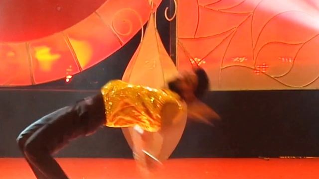 Celebrity Alia Manasa Amazing dance смотреть онлайн