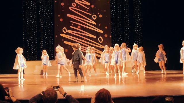 Коллектив «ПараллельКа» (4-5 лет) (рук. Екатерина Фадеева)