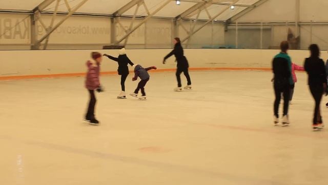 Фигурное катание. Готовимся к волчку смотреть онлайн