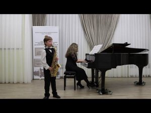 Христофориди Виталий, саксофон, 9 лет, соло. "Оранжевое настроение" Шильцева И.