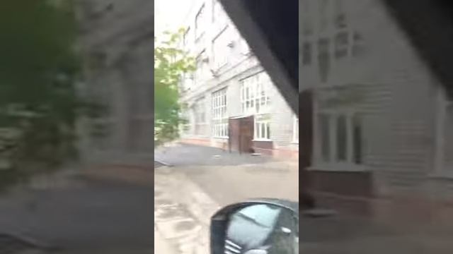 29.05.17 Поломка навигатора Range Rover - "В озере" смотреть онлайн