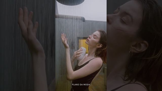 OS SEGREDOS DAS PESSOAS CHEIROSAS смотреть онлайн