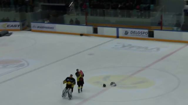 Копия видео танец враторя ХК Сарыарка смотреть онлайн