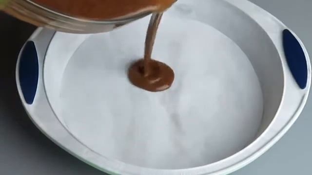 Простой пирог к чаю за 5 минут [без випички] смотреть онлайн