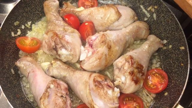 КУРИНЫЕ НОЖКИ медленного приготовления в ВИНЕ на сковороде