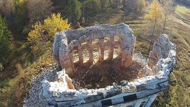 Церковь у деревни Пятая Гора. Октябрь 2015 смотреть онлайн