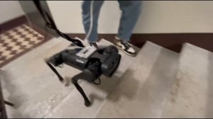 MPC-enabled quadrupedal robot control for stairs walking / Ходим по лестницам с роботом-собакой