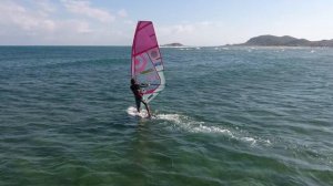 Настоящая Катапульта на  виндсерфинге. Пытаюсь устоять.