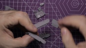 Обзор и сборка модели Stug. III Ausf. B от фирмы Zvezda в масштабе 1/100.