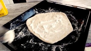 НЕВЕРОЯТНО КРУТАЯ пицца с грушей и сыром горгонзола за 15 минут!