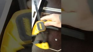 Обзор струбцины Dewalt