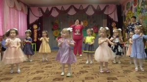 Танец: "Крутые девчонки"