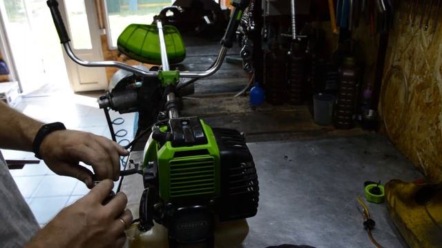 Мотокоса Фореста Душиться!Заміна карбюратор! смотреть онлайн